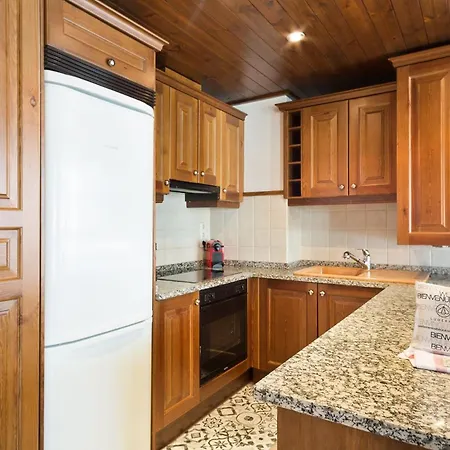 Luderna - Apartamento Val De Ruda B76 Argulls Lägenhet